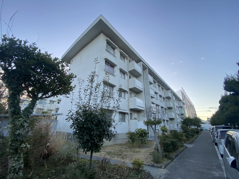 京口団地10号棟の物件外観写真
