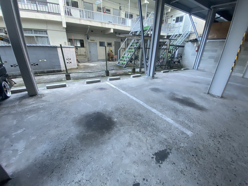 駐車場 写真10