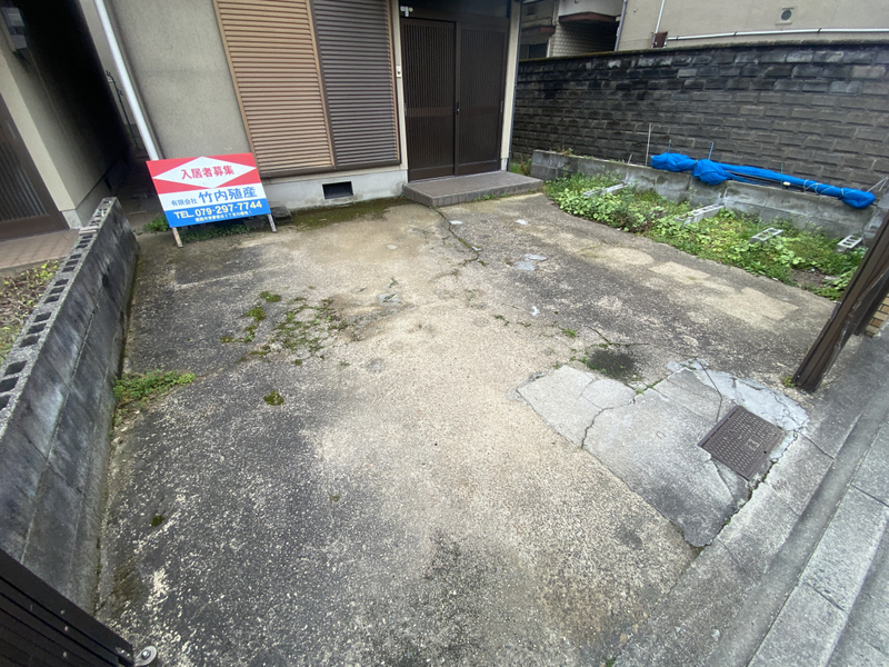 御着貸家 西棟の物件外観写真
