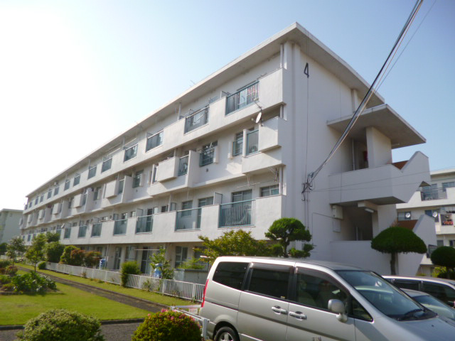 京口団地５号棟の物件外観写真