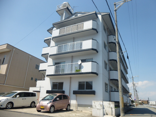 ＣＡＬＭＯ姫路南の物件外観写真