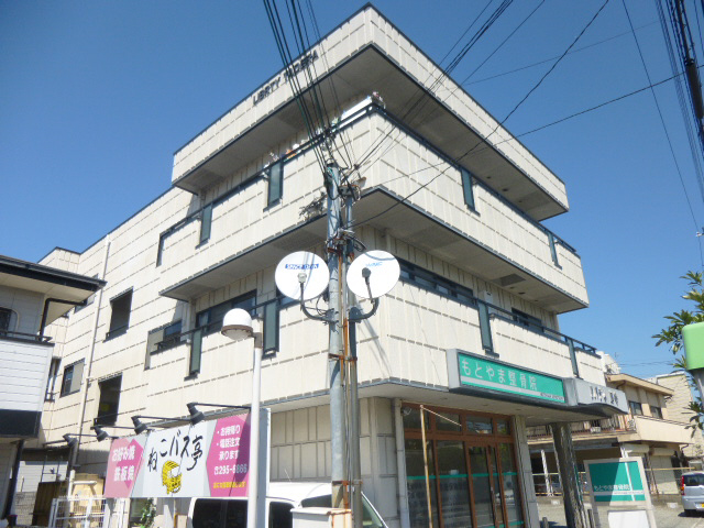 リバティ田寺の物件外観写真