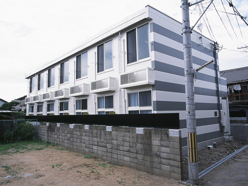 細江マンションの物件外観写真